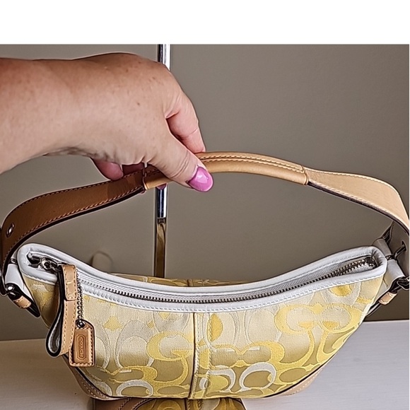 Coach 2004 Optic C Small Hobo Bag Yellow/White Signature Tan Leather Tri… - Picture 7 of 15
